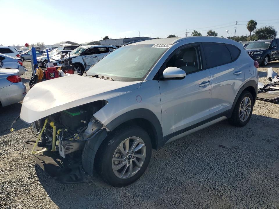63232836 :رقم المزاد ، KM8J3CA42HU280065 vin ، 2017 Hyundai Tucson مزاد بيع