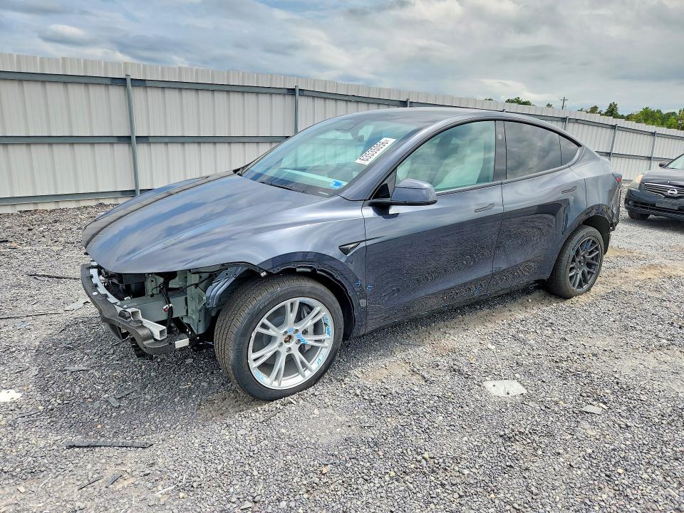 2026 Tesla Model Y მანქანა იყიდება აუქციონზე, vin: 7SAYGDEE5TA702699, აუქციონის ნომერი: 63535056