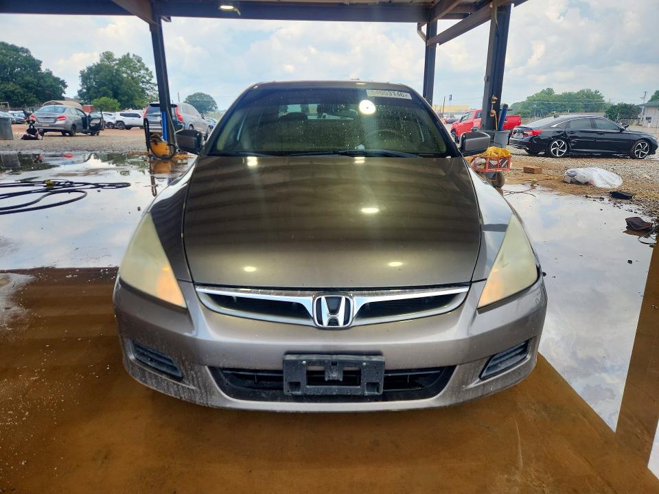 Продажа на аукционе авто 2006 Honda Accord, vin: 1HGCM56766A099270, номер лота: 64053146