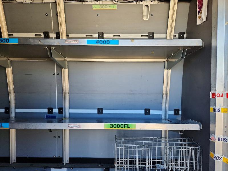 64688996 :رقم المزاد ، WD3PE8CB4C5683110 vin ، 2012 Mercedes-benz Sprinter مزاد بيع