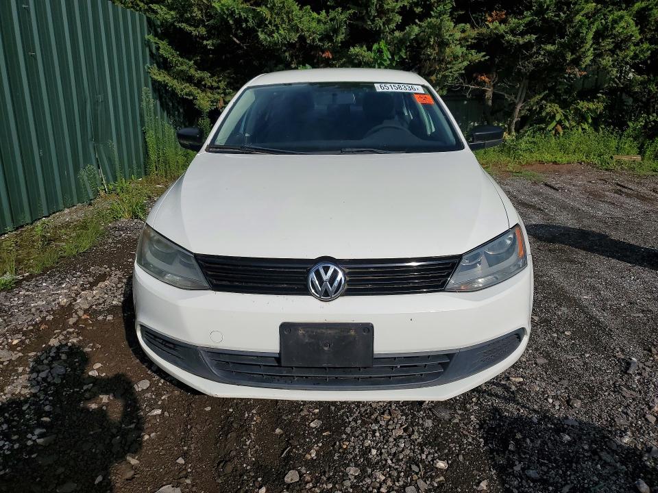 2013 Volkswagen Jetta მანქანა იყიდება აუქციონზე, vin: 3VW2K7AJ0DM227918, აუქციონის ნომერი: 65158336