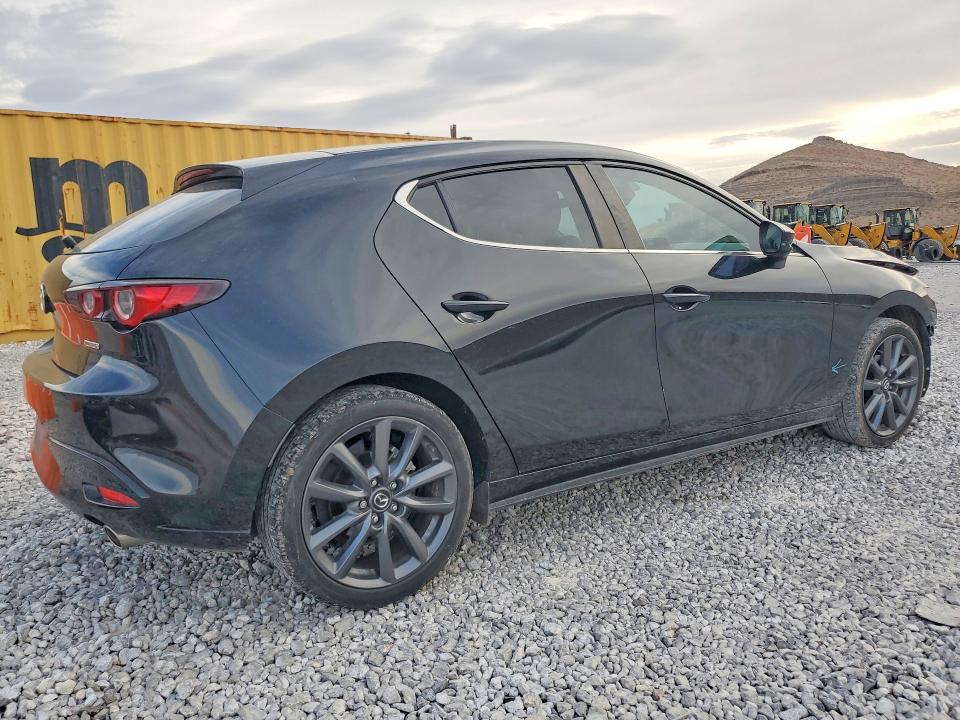 66307306 :رقم المزاد ، JM1BPALM8R1652140 vin ، 2024 Mazda 3 مزاد بيع