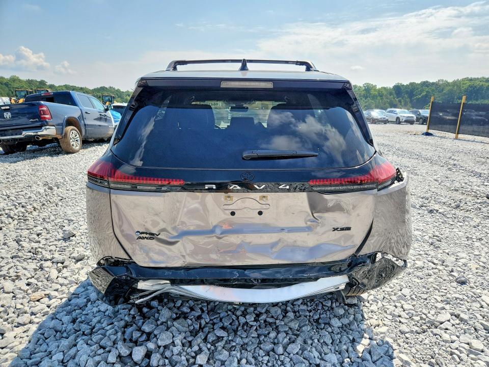 Aukcja sprzedaży 2026 Toyota Rav4 Plug-in Hybrid, vin: JTM7ERAVXTJ003811, numer aukcji: 66437656