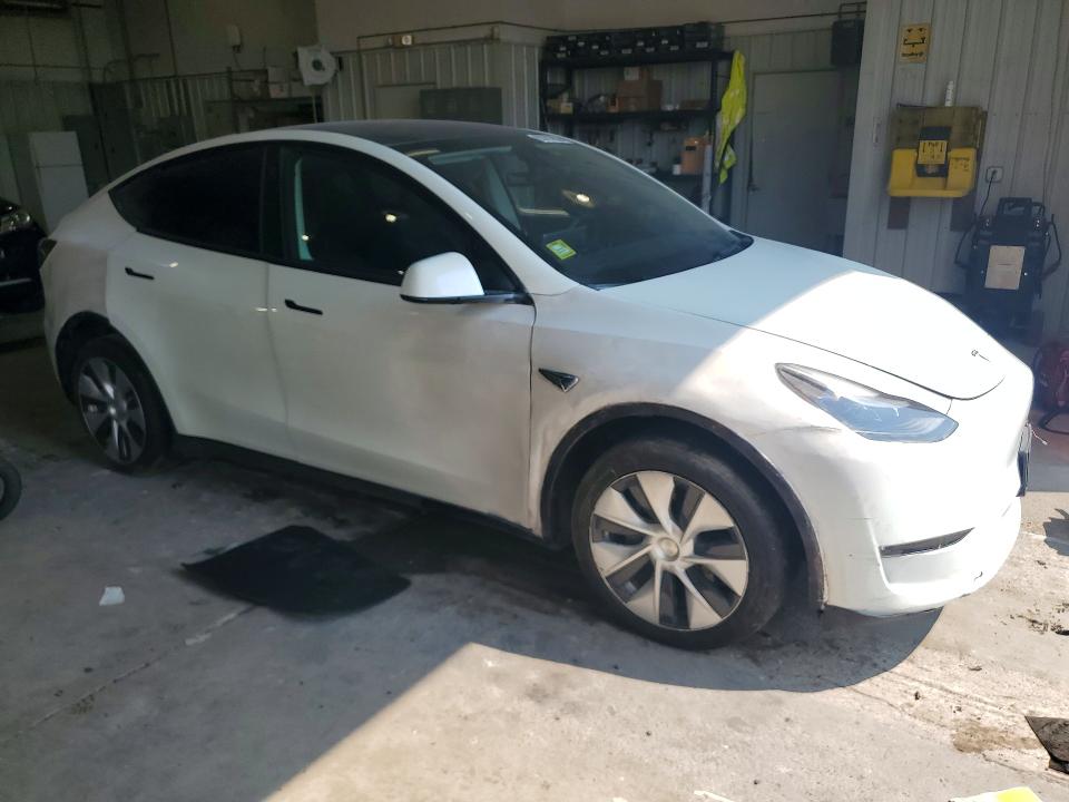 Продажа на аукционе авто 2023 Tesla Model Y, vin: 7SAYGDEE6PF752147, номер лота: 63787966