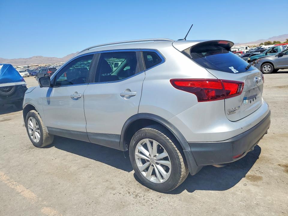 2018 Nissan Rogue Sport მანქანა იყიდება აუქციონზე, vin: JN1BJ1CP4JW108904, აუქციონის ნომერი: 63236656