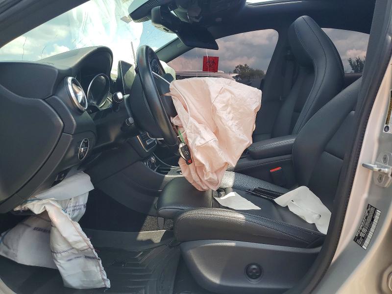 62902806 :رقم المزاد ، WDDSJ4GBXJN539546 vin ، 2018 Mercedes-benz Cla مزاد بيع