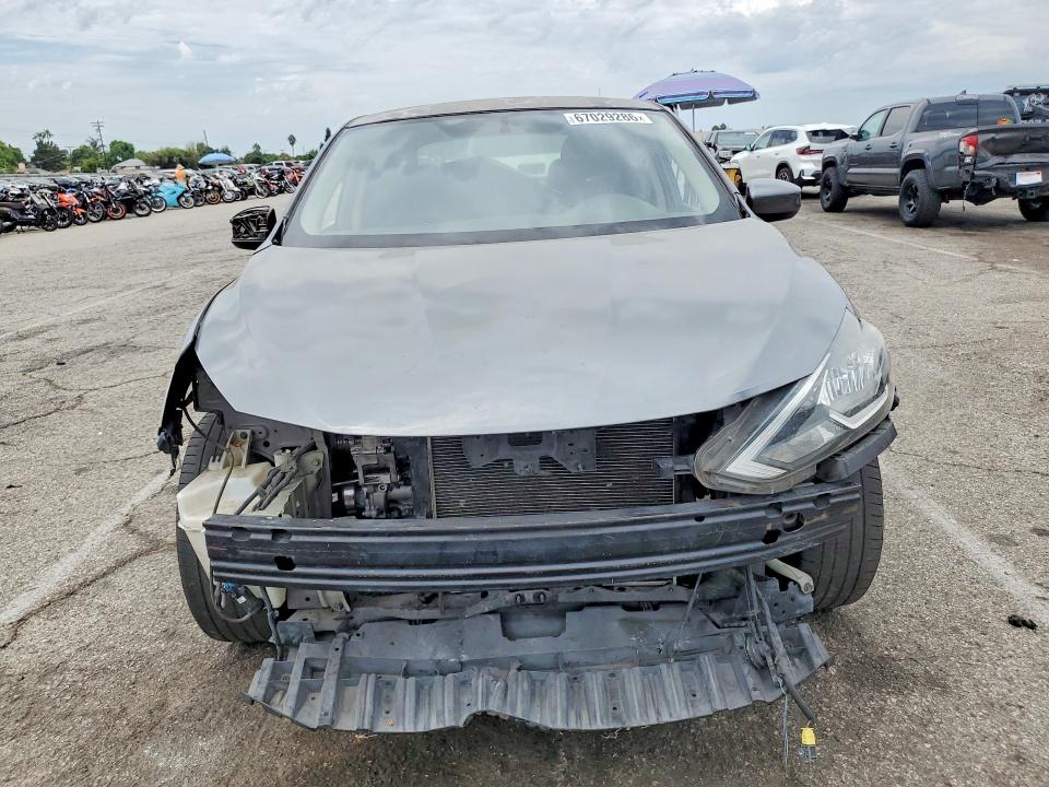 2016 Nissan Sentra მანქანა იყიდება აუქციონზე, vin: 3N1AB7AP9GY262802, აუქციონის ნომერი: 67029286
