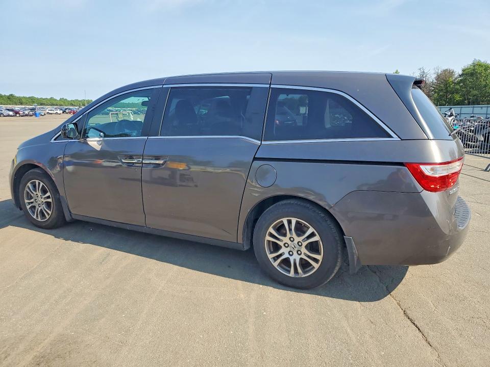 64333646 :رقم المزاد ، 5FNRL5H49CB055300 vin ، 2012 Honda Odyssey مزاد بيع