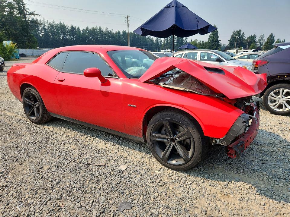 63592676 :رقم المزاد ، 2C3CDZBT0HH517744 vin ، 2017 Dodge Challenger مزاد بيع