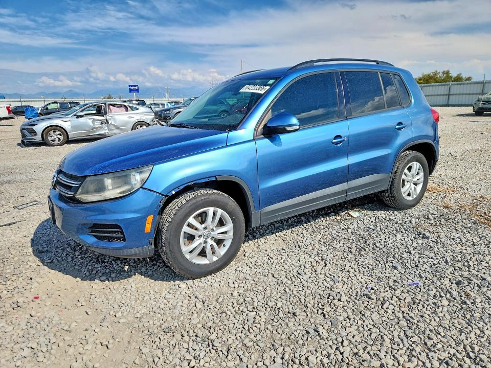 Aukcja sprzedaży 2017 Volkswagen Tiguan, vin: WVGBV7AX0HW500940, numer aukcji: 64225366