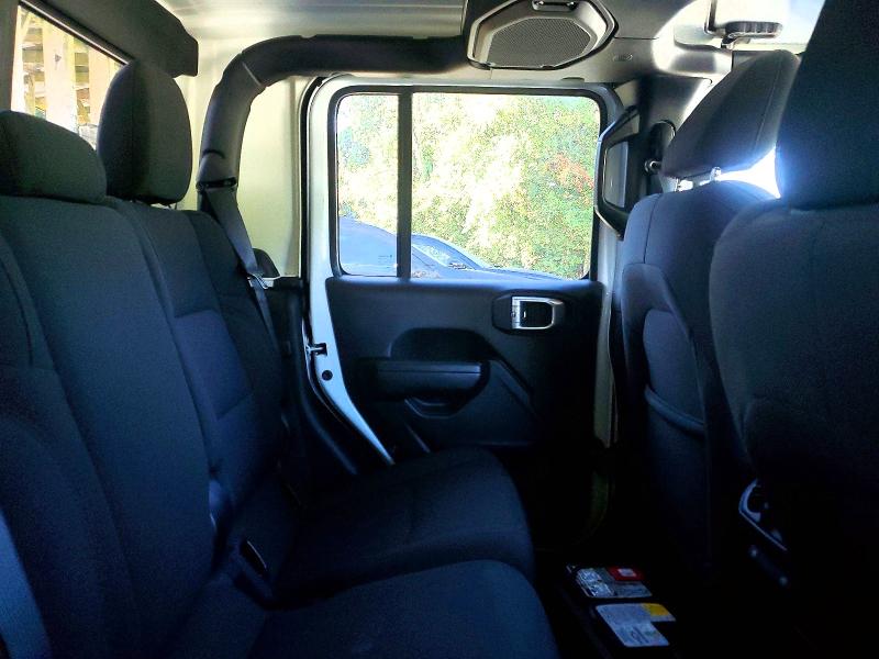Продажа на аукционе авто 2022 Jeep Gladiator, vin: 1C6JJTAM2NL180096, номер лота: 65386856