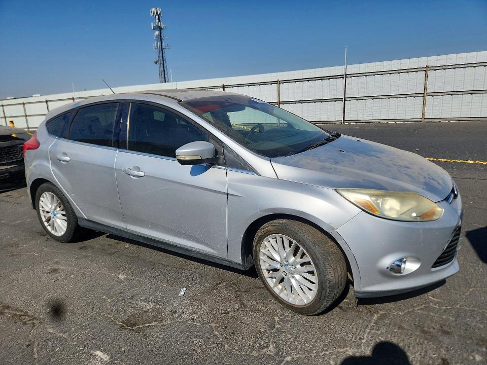 Продажа на аукционе авто 2012 Ford Focus, vin: 1FAHP3M27CL105381, номер лота: 63883436