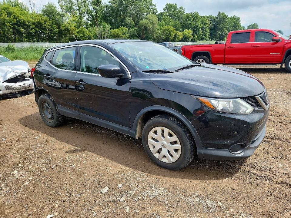 63951036 :رقم المزاد ، JN1BJ1CR5KW338731 vin ، 2019 Nissan Rogue Sport مزاد بيع