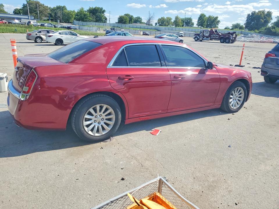 66750636 :رقم المزاد ، 2C3CCAAG2DH658933 vin ، 2013 Chrysler 300 مزاد بيع