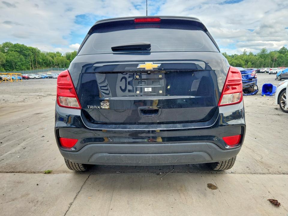 63529776 :رقم المزاد ، 3GNCJKSB9JL367382 vin ، 2018 Chevrolet Trax مزاد بيع