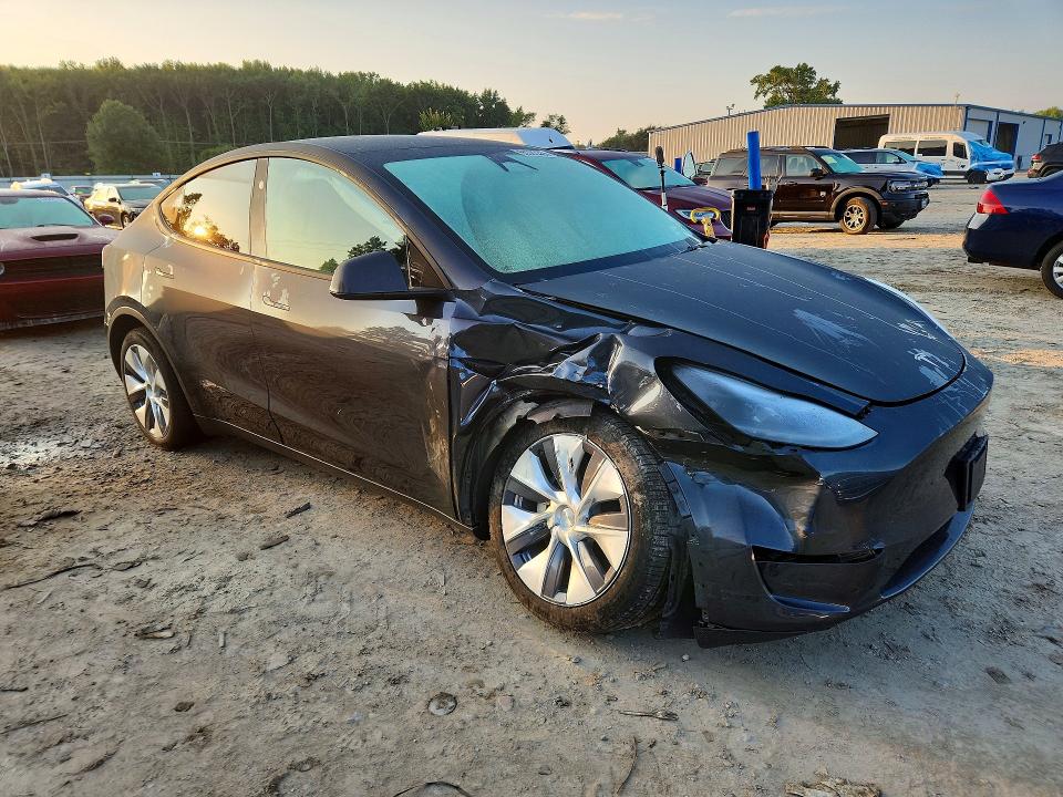 65385356 :رقم المزاد ، 7SAYGDEE6RA263117 vin ، 2024 Tesla Model Y مزاد بيع