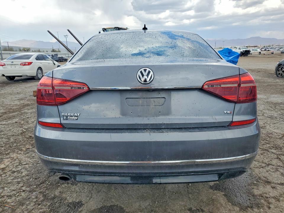 Продажа на аукционе авто 2017 Volkswagen Passat, vin: 1VWDT7A3XHC074480, номер лота: 64767996