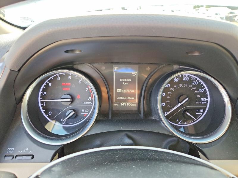 64480216 :رقم المزاد ، 4T1B11HK4JU095427 vin ، 2018 Toyota Camry مزاد بيع
