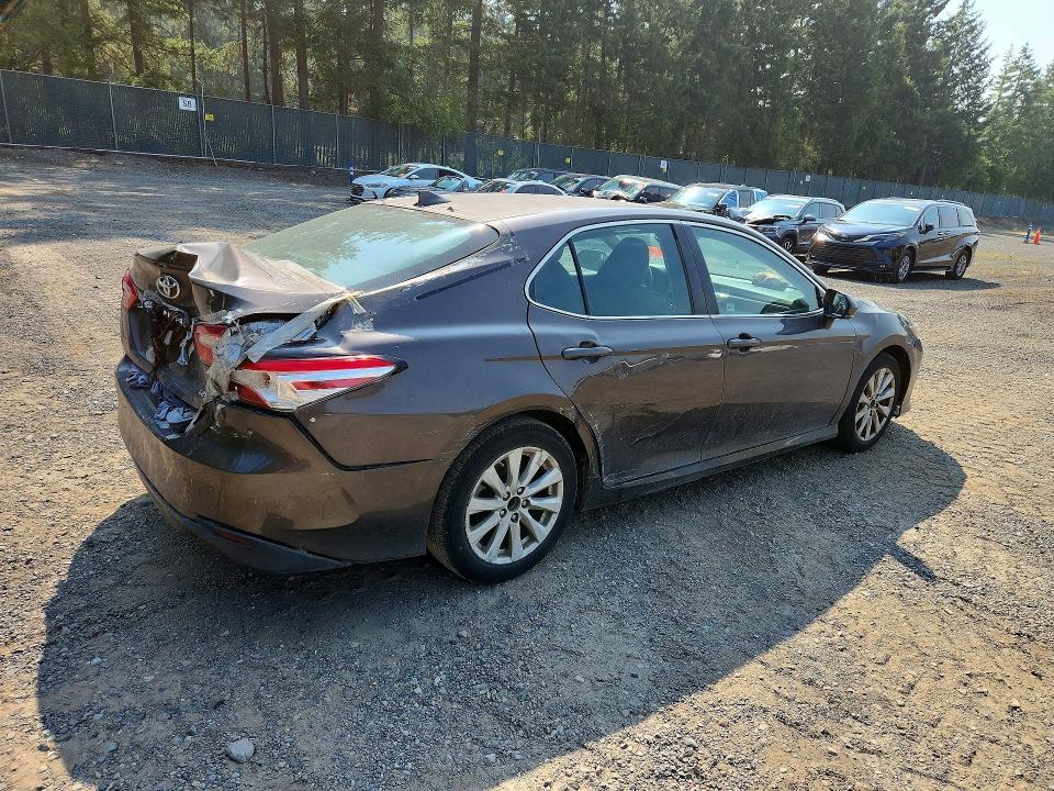 Продаж на аукціоні авто 2019 Toyota Camry, vin: 4T1B11HK1KU850034, номер лоту: 59137896