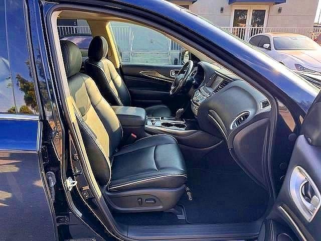 65041606 :رقم المزاد ، 5N1DL0MM4KC561014 vin ، 2019 Infiniti Qx60 مزاد بيع