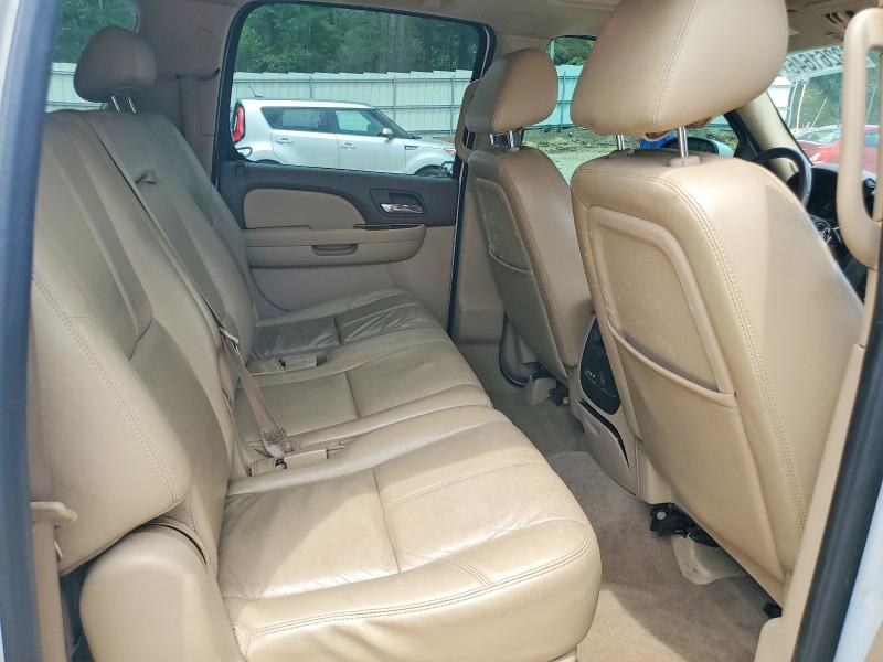 63261646 :رقم المزاد ، 1GKUKKE37AR238455 vin ، 2010 Gmc Yukon Xl مزاد بيع