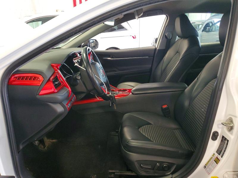 63223696 :رقم المزاد ، 4T1B11HK9KU274905 vin ، 2019 Toyota Camry مزاد بيع