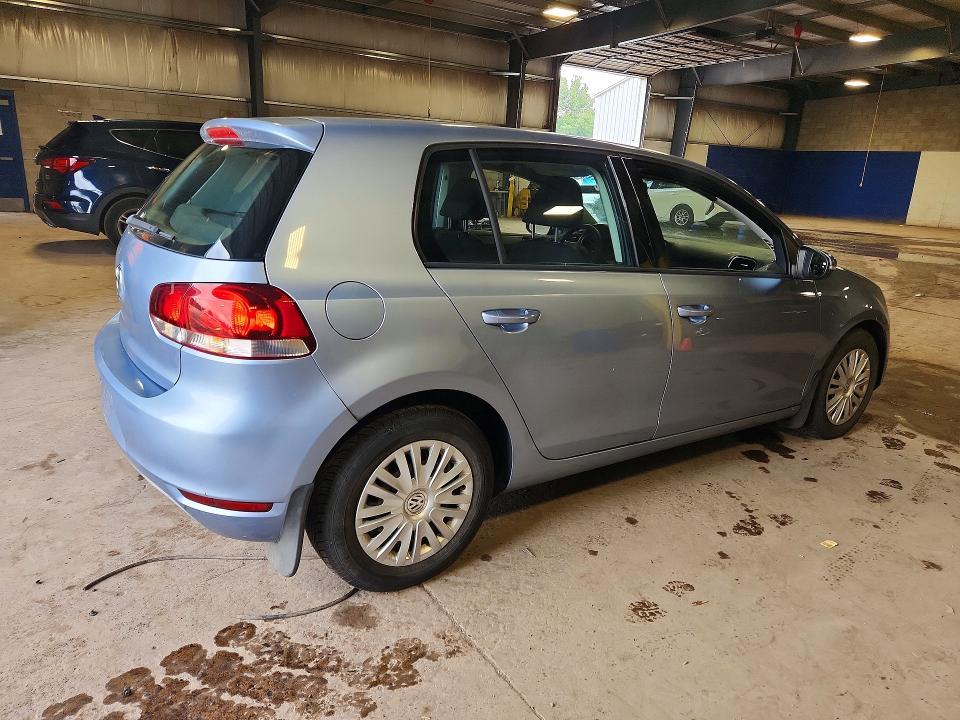 65623476 :رقم المزاد ، WVWDB7AJ2AW307700 vin ، 2010 Volkswagen Golf مزاد بيع