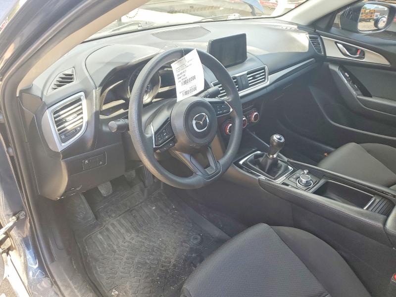65517636 :رقم المزاد ، 3MZBN1U72HM127927 vin ، 2017 Mazda 3 مزاد بيع