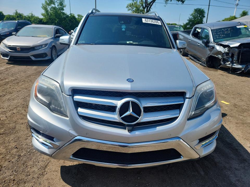Продажа на аукционе авто 2015 Mercedes-benz Glk, vin: WDCGG0EB5FG358449, номер лота: 63136396