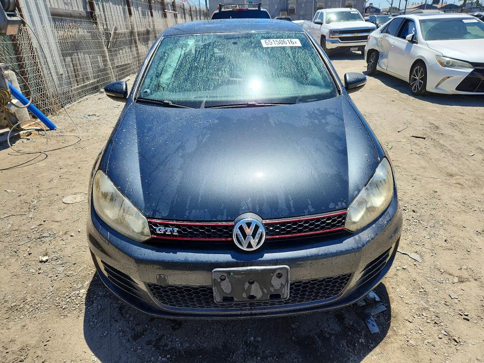 2011 Volkswagen Gti მანქანა იყიდება აუქციონზე, vin: WVWHD7AJ2BW282892, აუქციონის ნომერი: 65150616