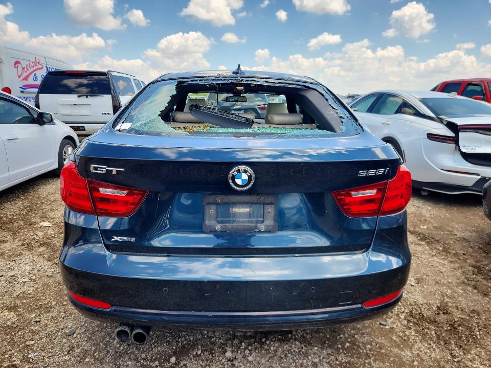 63481236 :رقم المزاد ، WBA8Z5C58GG501584 vin ، 2016 Bmw 328 مزاد بيع