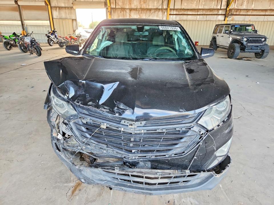 Продажа на аукционе авто 2018 Chevrolet Equinox, vin: 2GNAXJEV7J6251351, номер лота: 66841936