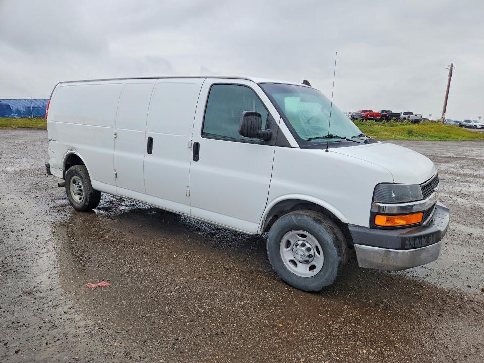 65393836 :رقم المزاد ، 1GCZGHFG2G1144224 vin ، 2016 Chevrolet Express G3500 مزاد بيع