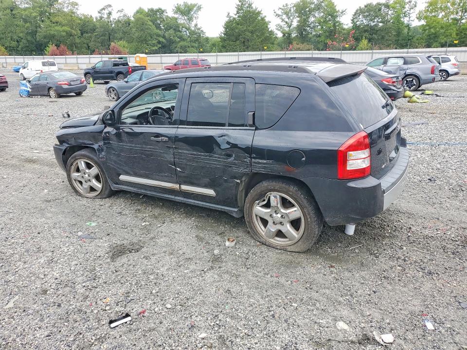 64206306 :رقم المزاد ، 1J8FT57W17D209347 vin ، 2007 Jeep Compass مزاد بيع