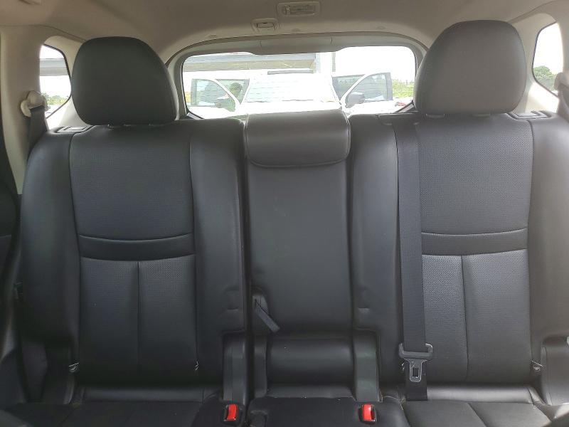 Продажа на аукционе авто 2017 Nissan Rogue, vin: JN8AT2MV7HW285211, номер лота: 63722236