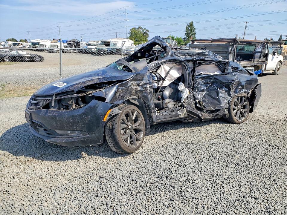 64960036 :رقم المزاد ، 1C3CCCDG9FN540718 vin ، 2015 Chrysler 200 مزاد بيع