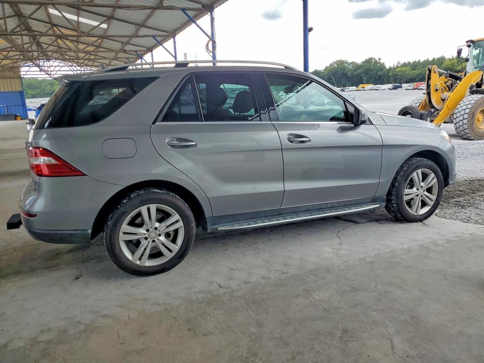 Продажа на аукционе авто 2015 Mercedes-benz Ml, vin: 4JGDA5JB0FA554052, номер лота: 63813156