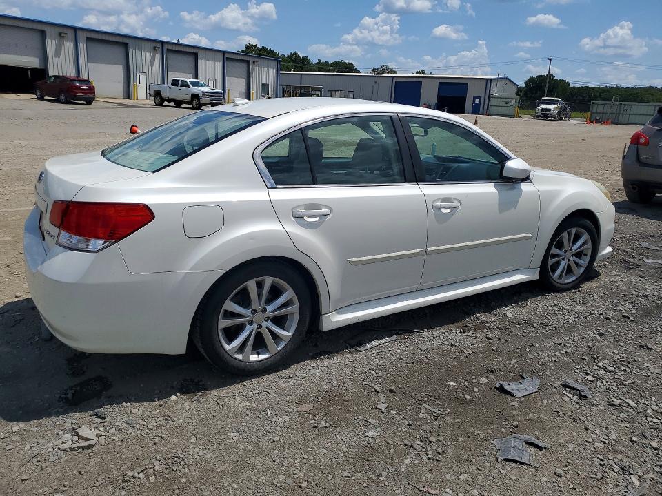 Продажа на аукционе авто 2014 Subaru Legacy, vin: 4S3BMCF60E3002251, номер лота: 65132956