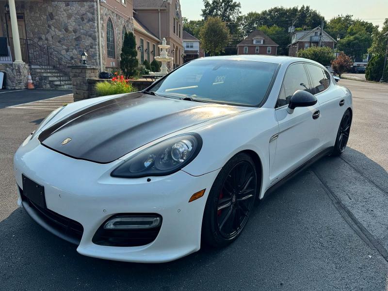 65331236 :رقم المزاد ، WP0AF2A74DL075430 vin ، 2013 Porsche Panamera مزاد بيع