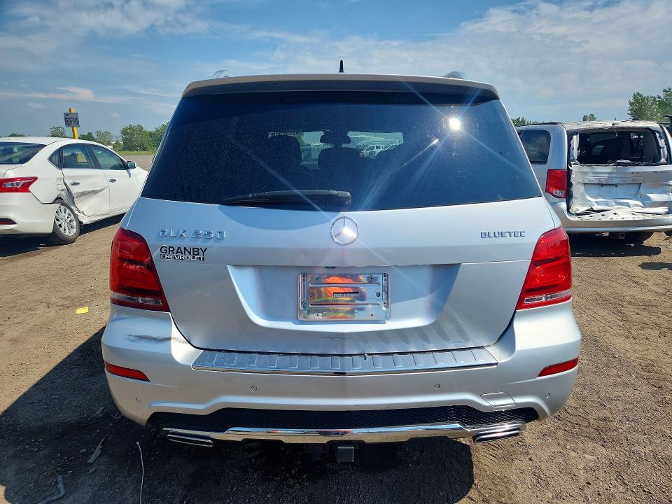 Продажа на аукционе авто 2015 Mercedes-benz Glk, vin: WDCGG0EB5FG358449, номер лота: 63136396