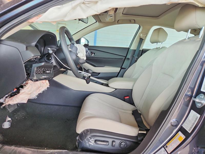 65219196 :رقم المزاد ، 1HGCY1F43TA002038 vin ، 2026 Honda Accord مزاد بيع