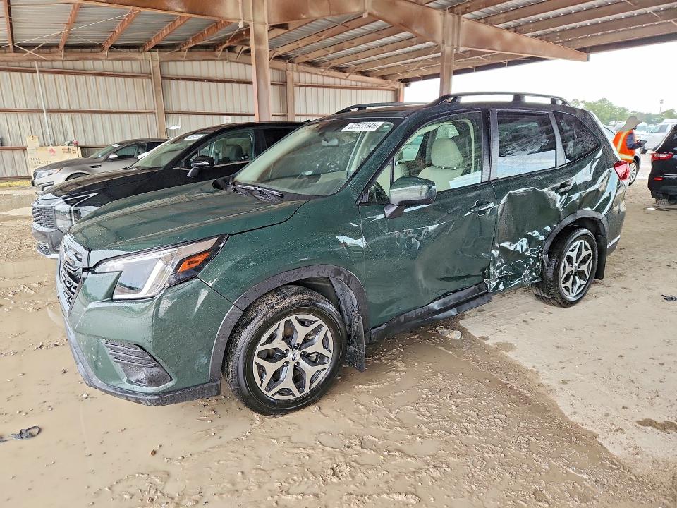 Продажа на аукционе авто 2022 Subaru Forester, vin: JF2SKAEC8NH467902, номер лота: 63572346