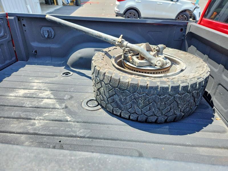 64729836 :رقم المزاد ، 3C6UR5CL3FG619892 vin ، 2015 Ram 2500 مزاد بيع