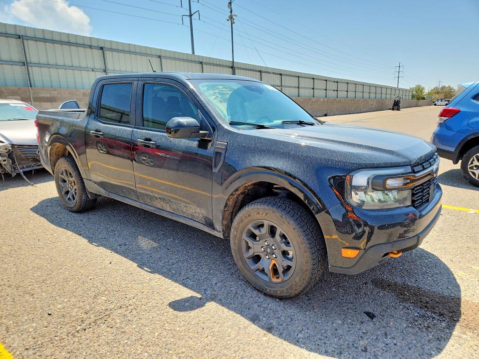 Продажа на аукционе авто 2024 Ford Maverick, vin: 3FTTW8R98RRB05054, номер лота: 64834826