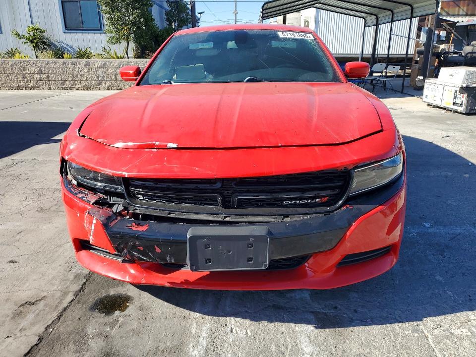 67151886 :رقم المزاد ، 2C3CDXCT5JH238248 vin ، 2018 Dodge Charger مزاد بيع