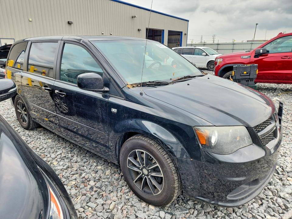 64458276 :رقم المزاد ، 2C4RDGBG8ER465590 vin ، 2014 Dodge Grand Caravan مزاد بيع