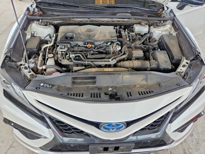 Продаж на аукціоні авто 2022 Toyota Camry, vin: 4T1K31AK5NU044643, номер лоту: 64101796