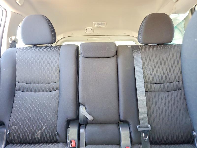 2018 Nissan Rogue მანქანა იყიდება აუქციონზე, vin: 5N1AT2MV2JC780852, აუქციონის ნომერი: 63665076
