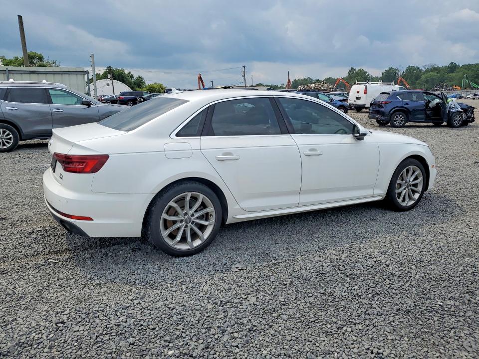 Aukcja sprzedaży 2018 Audi A4, vin: WAUBNAF40JA024298, numer aukcji: 64671646