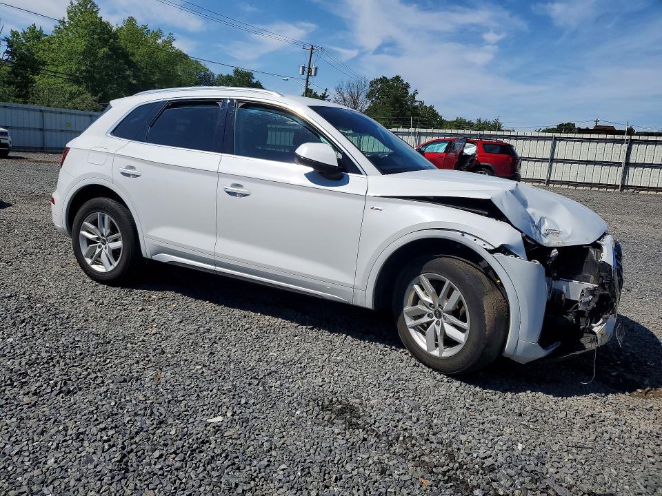 2022 Audi Q5 მანქანა იყიდება აუქციონზე, vin: WA1GAAFYXN2094098, აუქციონის ნომერი: 63609336